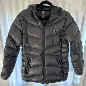 Mountain Hardwear Black Puffer Jacket